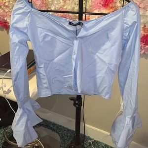Long sleeve blue top
